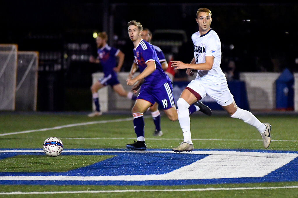 Columbia College freshman, Parker Moon, right, and Missouri Valley College sophomore Paulo Alves
